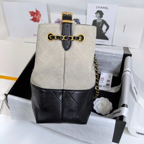 Chanel bag - Picture 3 of 14